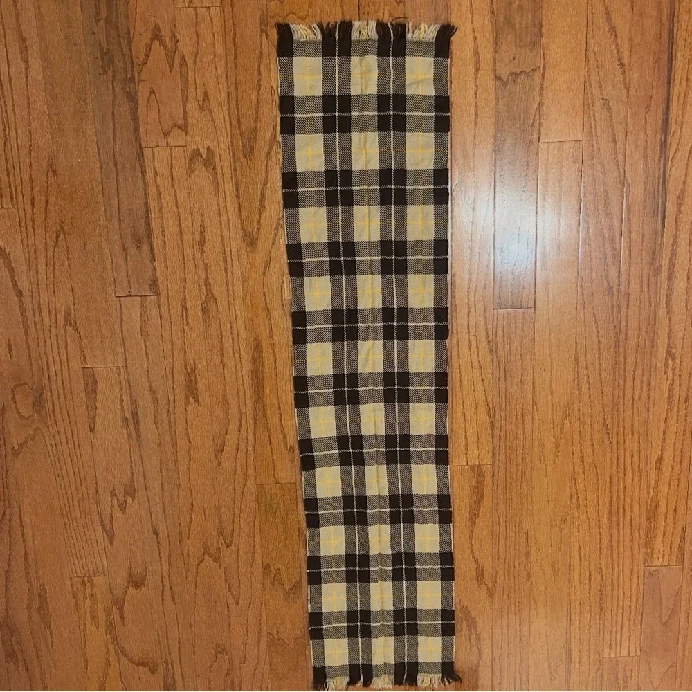 Vintage Royal Scott Plaid Scarf 100% Acrylic Japanese Made Classic Neutral Tone